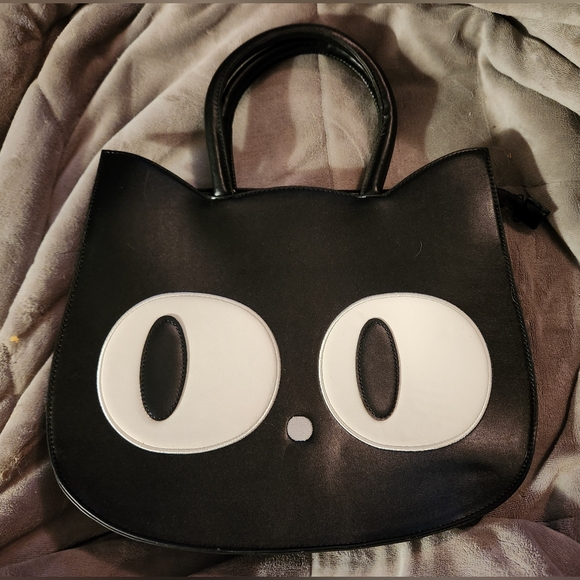 Banned Handbags - NWOT Banned Purse & Matching Wallet